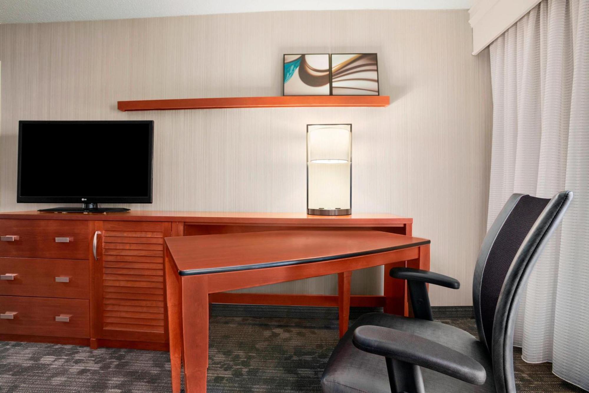 Courtyard By Marriott Springfield Otel Dış mekan fotoğraf